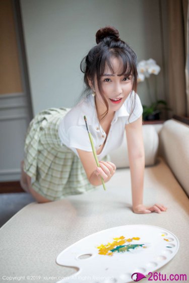 校花被房东C得合不拢腿H男男