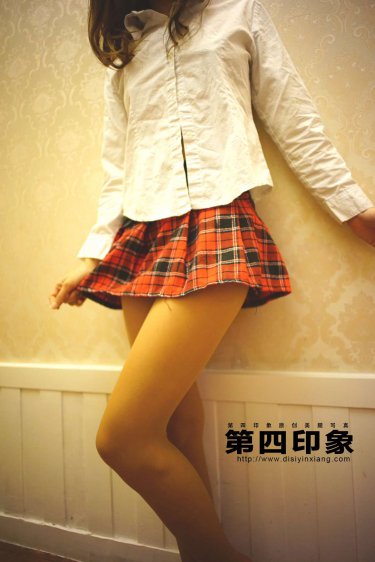 许仙终于把小青日服变成了
